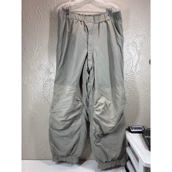 Trousers Extreme Cold Weather Gen III NSN 8415-01-538-6695 Size MED REG - Picture 1 of 7